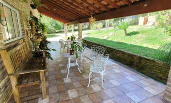 Imagem 2: Chácara com casa térrea a venda no coração do Bairro Caxambu - Jundiaí