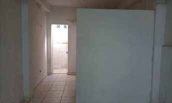 Imagem 5: Oportunidade única de locação de um espaçoso salão comercial no centro de Peruíbe!