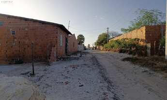 Imagem 5: Imperdível oportunidade: Casa de 4 quartos no Centro de Fortim-CE, com 2 suítes e 112m² de