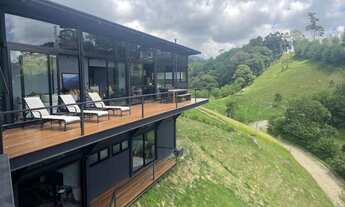 Imagem 5: Conforto e Sofisticação com vista deslumbrante da Serra da Mantiqueira Gonçalves