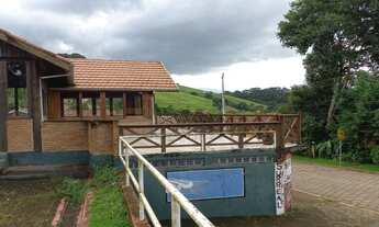 Imagem 3: OPORTUNIDADE ÚNICA em GONÇALVES: IMÓVEL COMERCIAL COM ÓTIMA LOCALIZAÇÃO