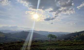 Imagem 6: Linda Casa com Vista para Montanha
