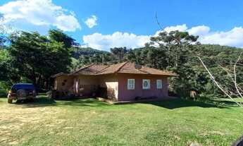 Imagem 2: Casa de fazenda Fazenda / sítio com 2 banheiros