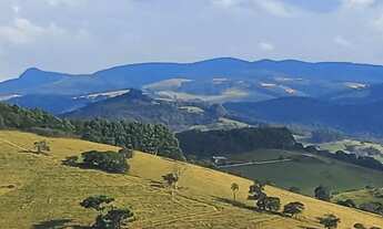 Imagem 7: Lindo Terreno com Vista Deslumbrante, Nascente e Ótima Topografia
