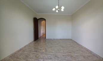 Imagem 6: CASA A VENDA, SOBRADO 2 DORMITÓRIOS, SUÍTE, SALA 2 AMBIENTES, COZINHA, SACADA, GARAGEM + E