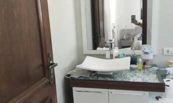 Imagem 3: *CASA, TIPO SOBRADO A VENDA COM 04 DORMITÓRIOS, 02 SUÍTES 02 VAGAS COBERTAS COM PORTÃO AU