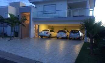 Imagem: Casa à venda no Swiss Park em Campinas/SP