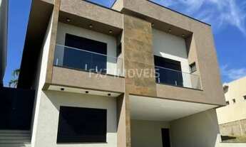 Imagem: Luxuosa casa de condomínio à venda em