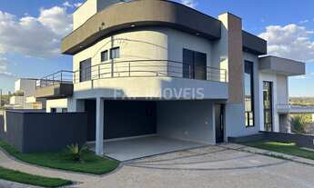 Imagem: Casa à venda em condomínio de Valinhos