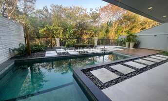 Imagem: Casa de Condomínio à Venda em Campinas-SP