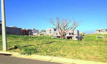 Imagem: Terreno plano a venda no Swiss Park com