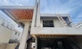 Imagem: Linda casa em fase final de construção