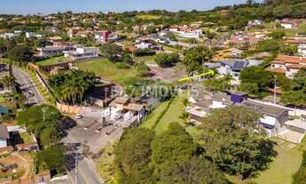 Imagem 4: Imponente casa de condomínio à venda em Vinhedo-SP, bairro Santa Cândida: 4 quartos, 3 suí