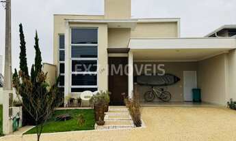 Imagem: Imperdível Casa de Condomínio à Venda