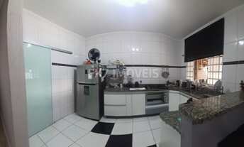 Imagem 7: Casa a venda no Parque Jambeiro com piscina e 3 Quartos sendo 1 Suíte