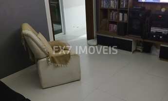 Imagem 7: Sobrado ao lado da mata preservada em terreno de 740 metros quadrados