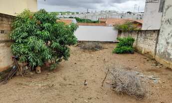 Imagem: Terreno a venda no Parque Jambeiro