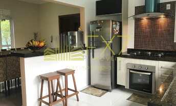 Imagem: Casa à vendo no Jardim do Trevo com 3 suítes