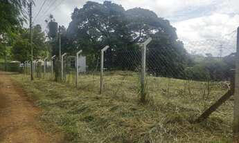 Imagem 2: Terreno de 3 mil metros em zona urbana ao lado do Parque Prado