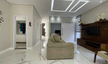 Imagem 2: Esta casa aceita seu apartamento no Parque Prado como parte de pagamento