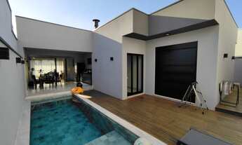 Imagem: Casa de Condomínio de Luxo no Swiss Park