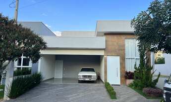 Imagem: Casa de Condomínio Industrial à Venda