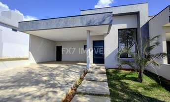 Imagem: Casa a venda no condomínio Olívio Franceschini