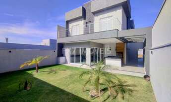 Imagem: Sobrado a venda no condomínio Jardim do