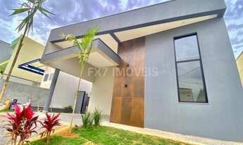 Imagem: Casa de Condomínio de Luxo no Swiss Park