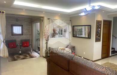 Imagem 2: Casa a venda no Villagio Fiorentino com 3 quartos, 3 suítes, 3 salas, 4 banheiros, 4 vagas