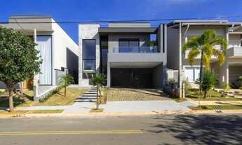 Imagem: Casa de Condomínio de Luxo no Swiss Park