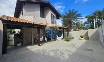 Imagem 3: Casa a Venda em Juquehy - c/ 4 dormitórios/1 suíte, piscina & churrasqueira, 315m² área co