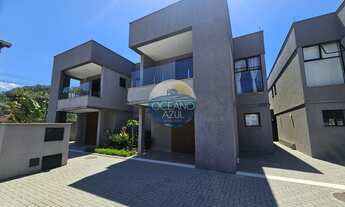 Imagem 2: Casa a venda em Barra do Sahy - 300 m da praia, com 4 suítes, piscina & churrasqueira priv