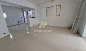 Imagem: Sobrado à Venda - 06 Quartos - Boqueirão