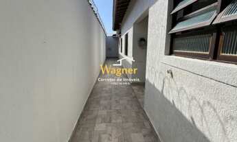 Imagem 3: 395MIL - casa espaçosa com 2 dormitórios sendo 1 suíte - 2 vagas