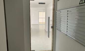 Imagem 4: Amplo Apartamento de 3 Dormitórios com 2 Vagas – Conforto e Praticidade para Sua Família!!