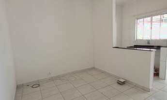 Imagem 4: Oportunidade única! Casa com 2 quartos, totalmente reformada, em bairro nobre, perto de tu