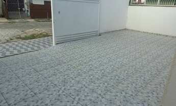 Imagem: Casa com 2 dorms, Caiçara, Praia Grande