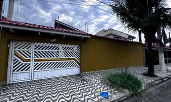 Imagem: CASA COM 200 m² - BALNEARIO FLORIDA - PRAIA