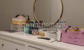 Imagem 2: Sobrado com 2 suítes, cozinha ampla e planejada, quintal. Próximo a parques, escolas, gin