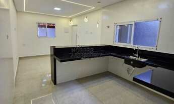 Imagem: Casa Geminada Vila Mirim 02 suítes, sala