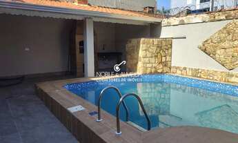 Imagem: Casa Geminada com 2 vagas de garagem e piscina