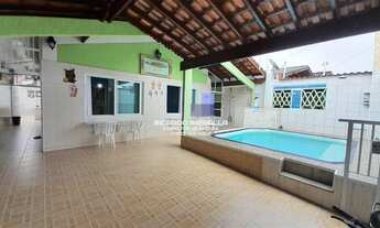 Imagem: Casa de 4 dormitórios, sendo 2 suítes