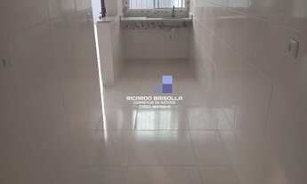 Imagem 7: Casa de 2 dormitórios com 1 banheiro dentro e o outro na aréa de serviço,4 vagas