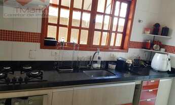 Imagem: 3 dormitórios, 1 suítes, 2 banheiro, 2