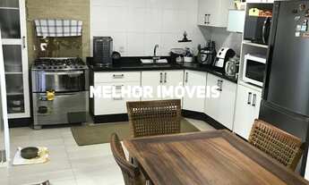 Imagem 7: Casa Sobrado a venda com 03 Dormitórios no Bairro Vila Real em Balneário Camboriú