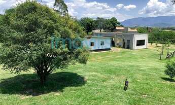 Imagem 4: Sítio com casa de campo