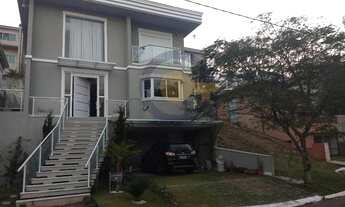 Imagem: Valville 01 casa moderna e clean locação