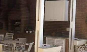 Imagem 2: Casa à venda em Alphaville 3 | 360 m² | 4 dormitórios | 2 suítes | Piscina