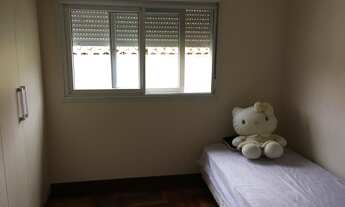 Imagem 3: Casa Alphaville 05 - venda - 4 suites sendo 3 com varanda e uma suite master com closet e